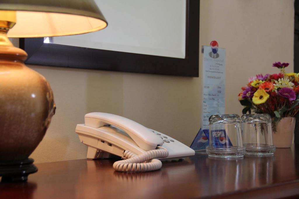 Hanoi Capital Hotel Kültér fotó